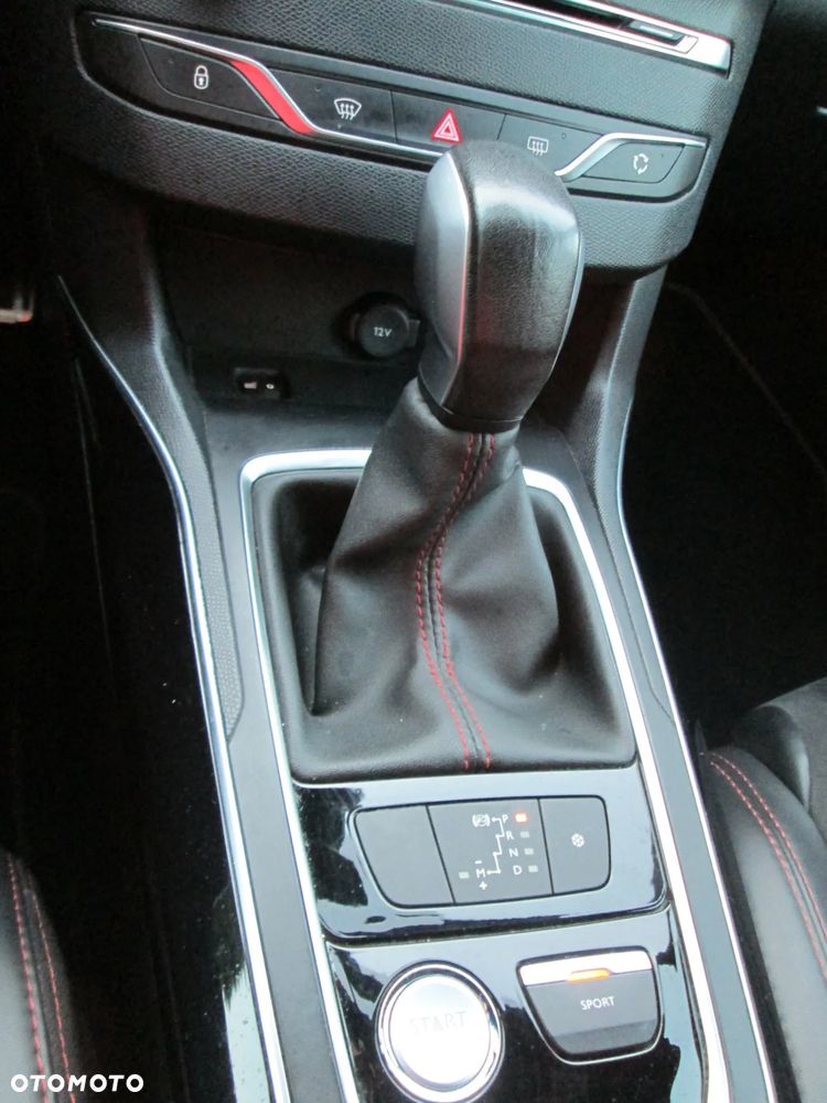 Peugeot 308 BlueHDi 180 EAT6 GT - 22