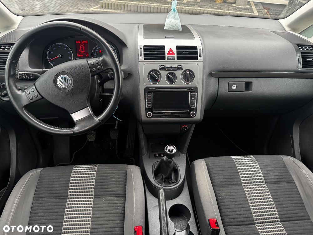 Volkswagen Touran 1.4 TSI United - 22
