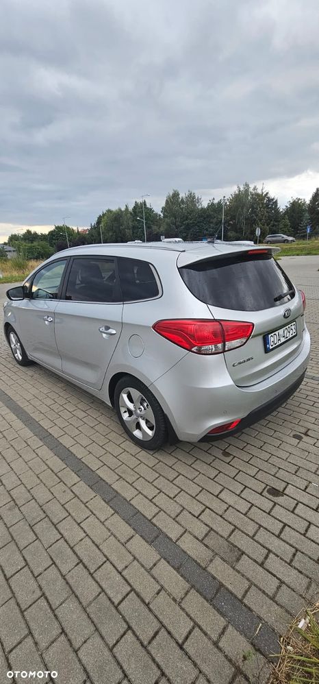 Kia Carens 1.7 CRDi L - 5