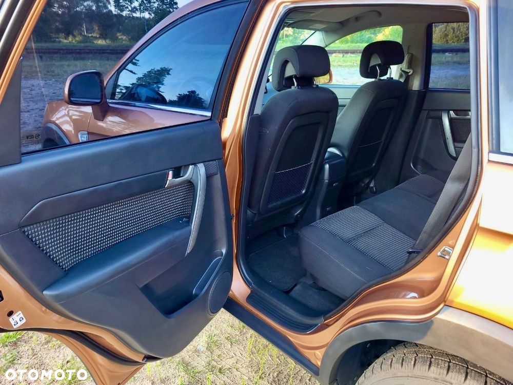 Chevrolet Captiva 2.0 2WD 5 Sitzer LS - 6