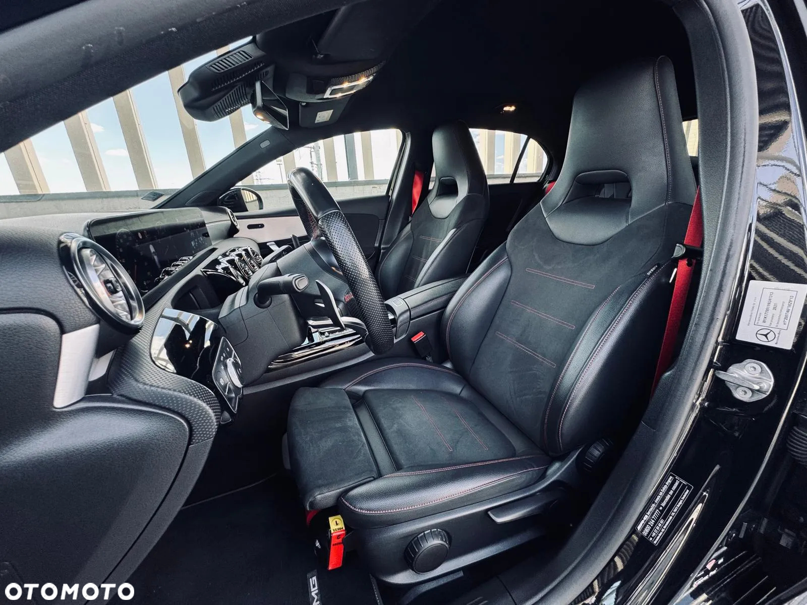 Mercedes-Benz Klasa A 35 AMG 4-Matic 7G-DCT - 14