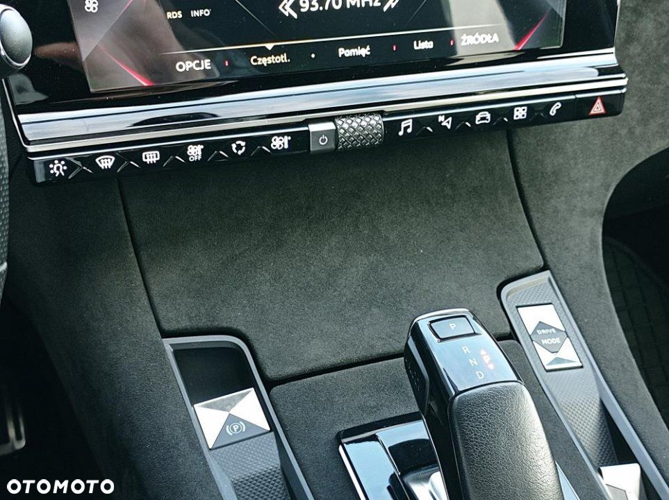 DS Automobiles DS 7 Crossback - 31
