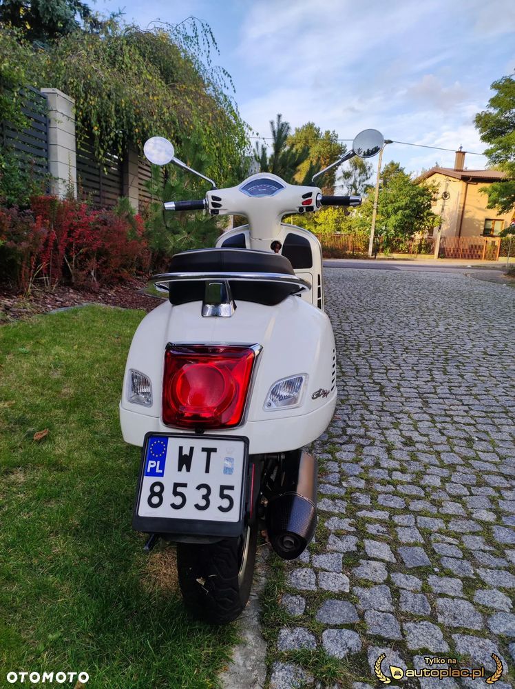 Vespa GTS - 7