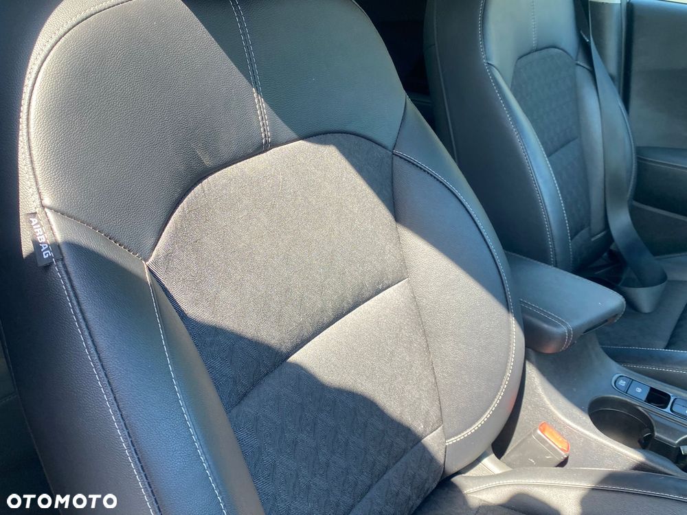 Kia Niro 1.6 GDI Hybrid L - 22