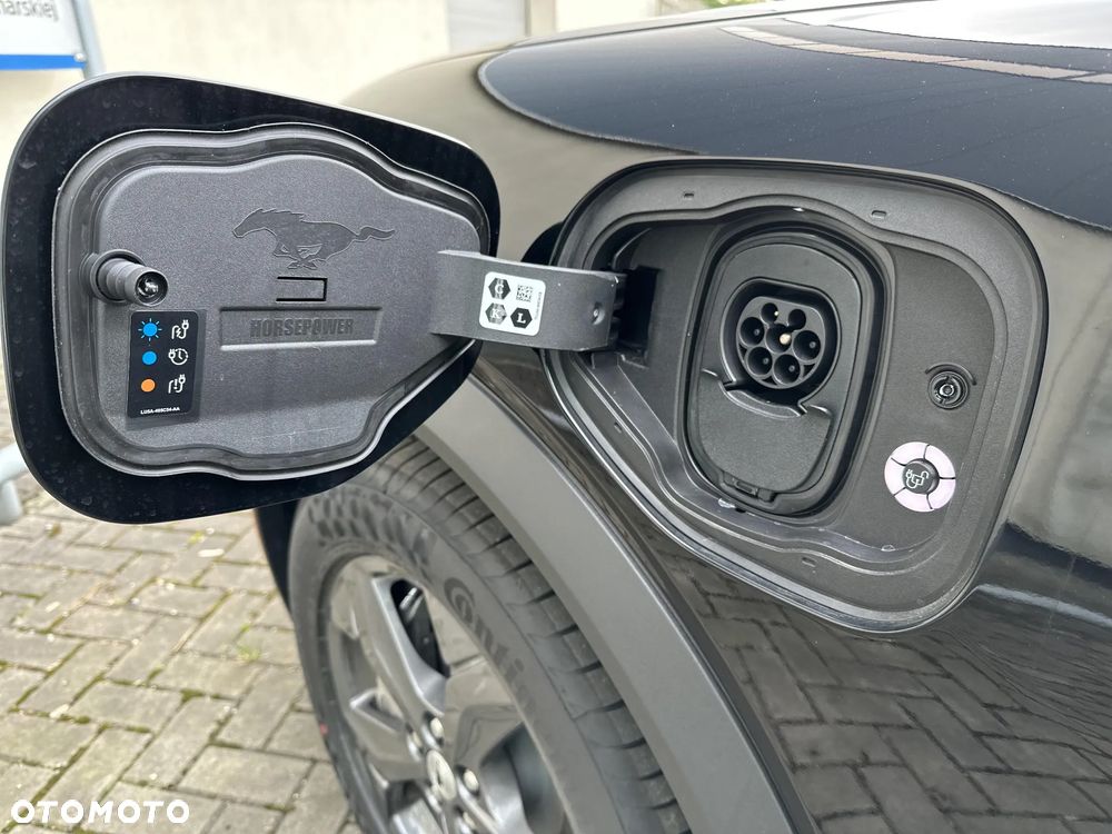 Ford Mustang Mach-E 75kWh RWD - 21