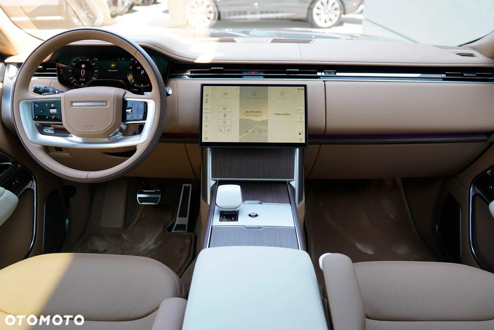 Land Rover Range Rover 4.4 V8 P615 mHEV SV - 14