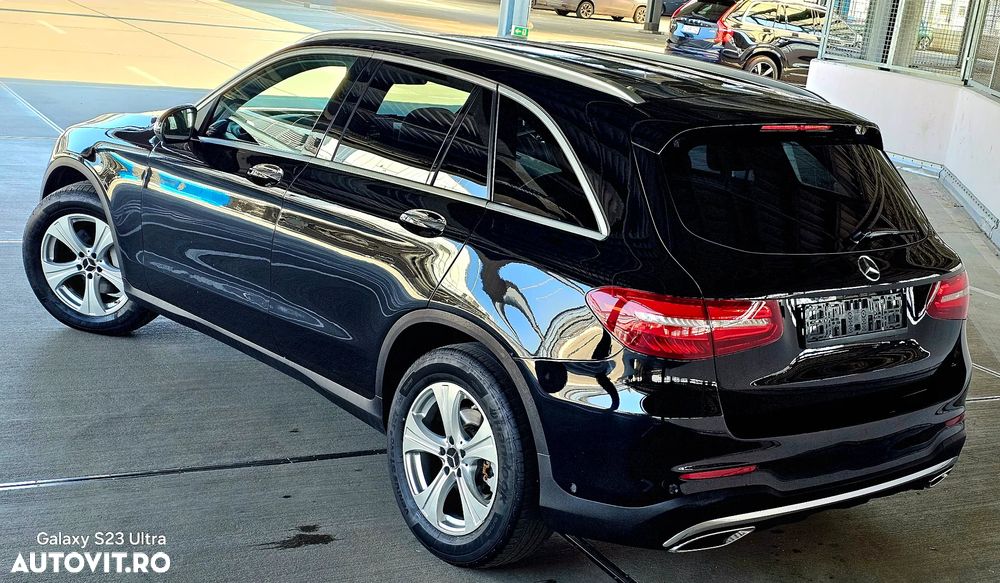 Mercedes-Benz GLC 250 d 4MATIC 9G-TRONIC AMG Line - 14