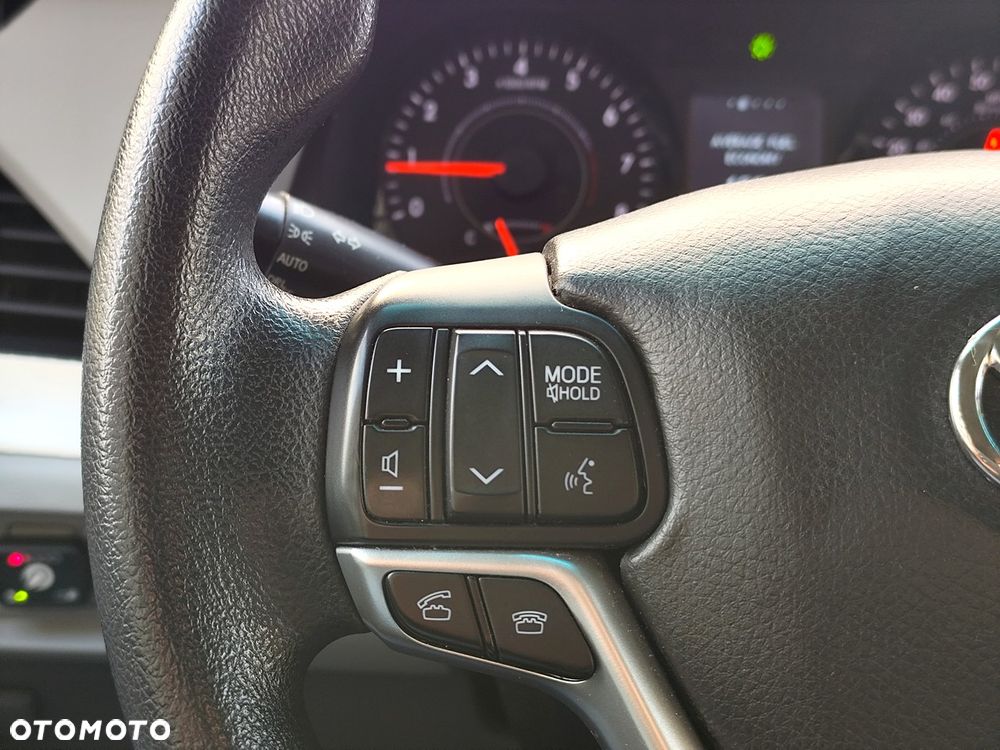 Toyota Sienna 3.5 V6 SE - 22