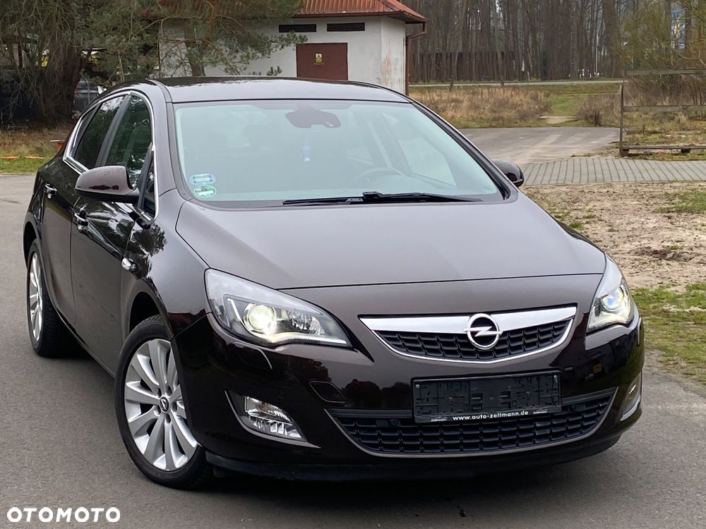 Opel Astra - 1