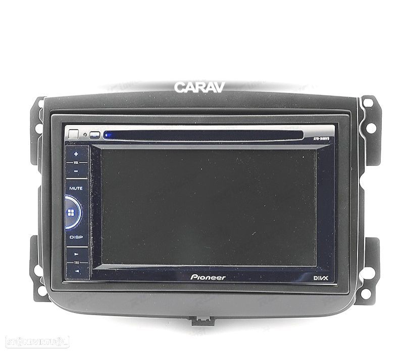 MOLDURA ADAPTADOR PRETO PARA RADIO 2-DIN PARA FIAT 500L - 1