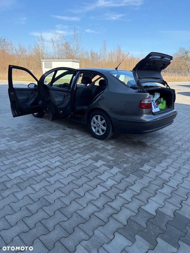 Seat Toledo 1.6 Stella - 14
