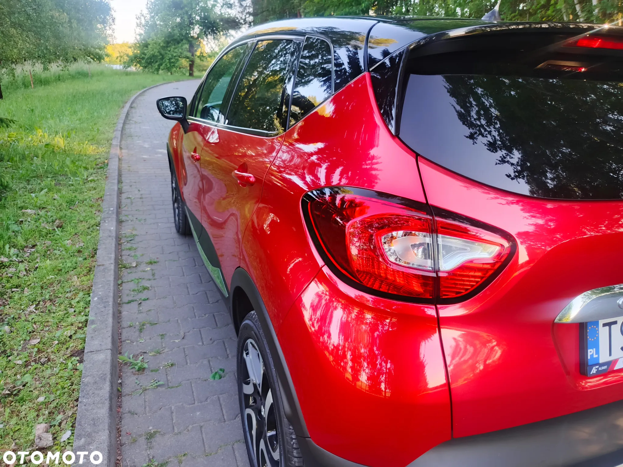 Renault Captur 0.9 Energy TCe Helly Hansen - 10