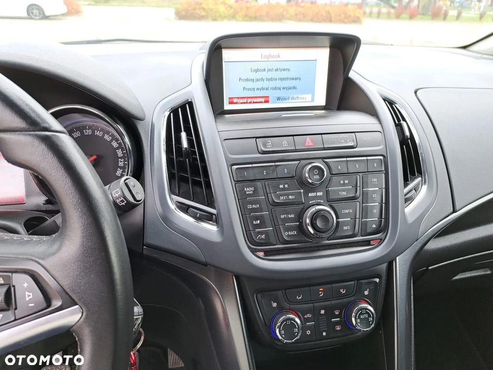Opel Zafira 2.0 CDTI Cosmo - 22