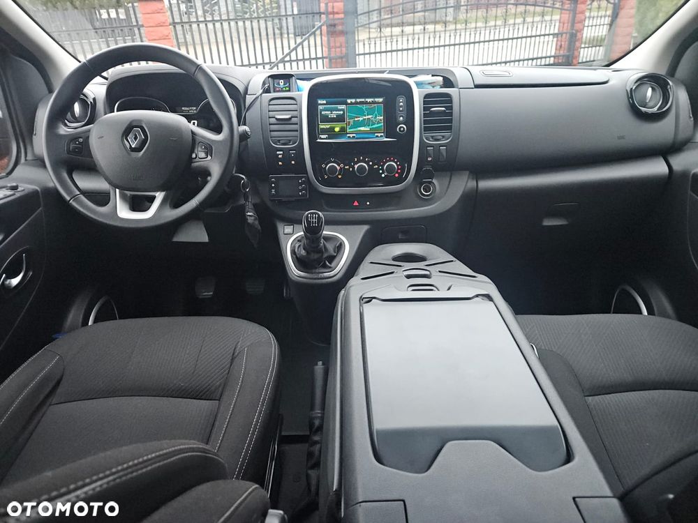 Renault Trafic Grand 2.0 dCi - 7