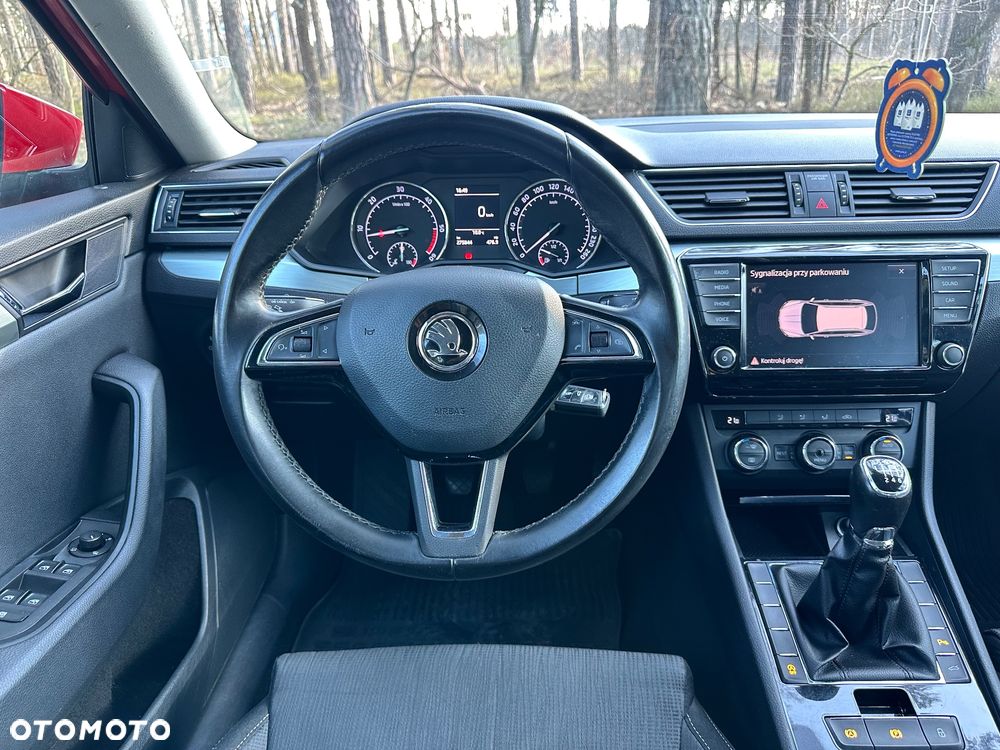 Skoda Superb 2.0 TDI Ambition - 24