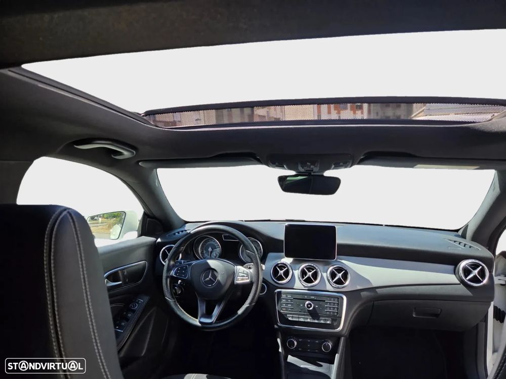Mercedes-Benz CLA 200 d Shooting Brake AMG Line Aut. - 10