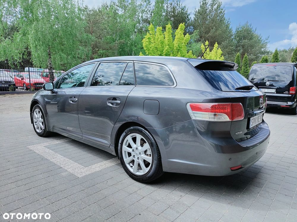 Toyota Avensis 2.0 Sol EU5 - 28
