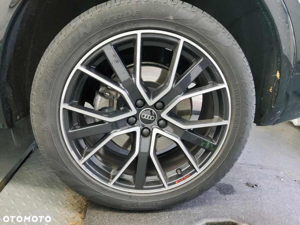 Audi Q5 Sportback 40 TDI quattro S tronic S line - 5