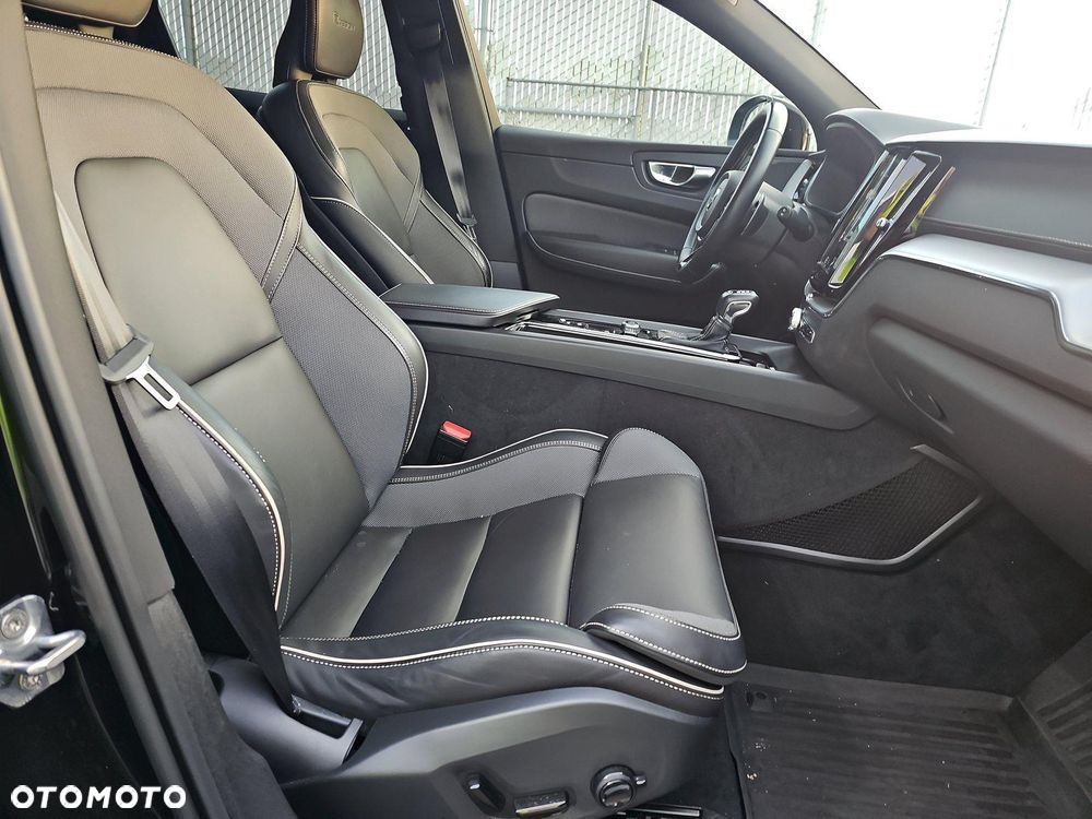 Volvo XC 60 T5 AWD Geartronic RDesign - 11