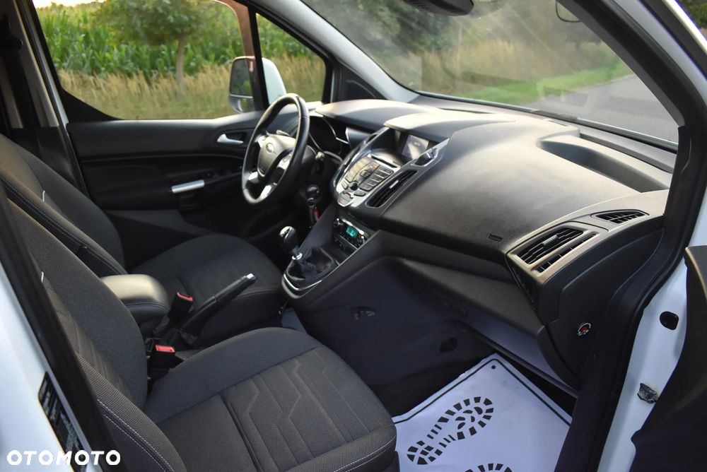 Ford Tourneo Connect - 29