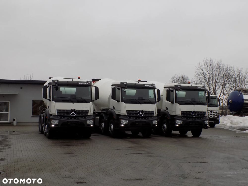 Mercedes-Benz 3240 AROCS/LIEBHERR/ - 21