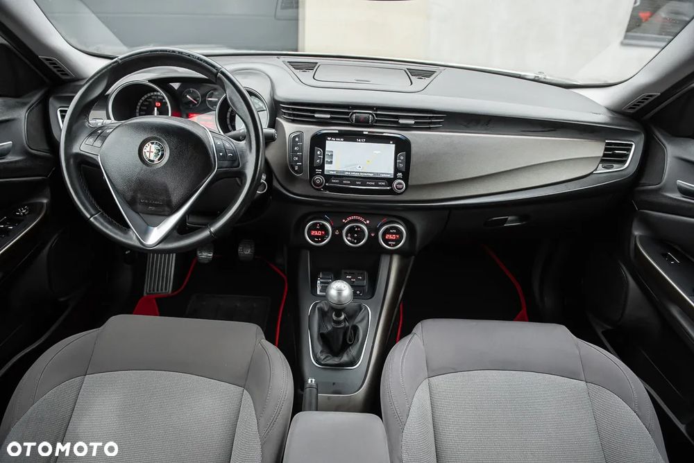 Alfa Romeo Giulietta - 6