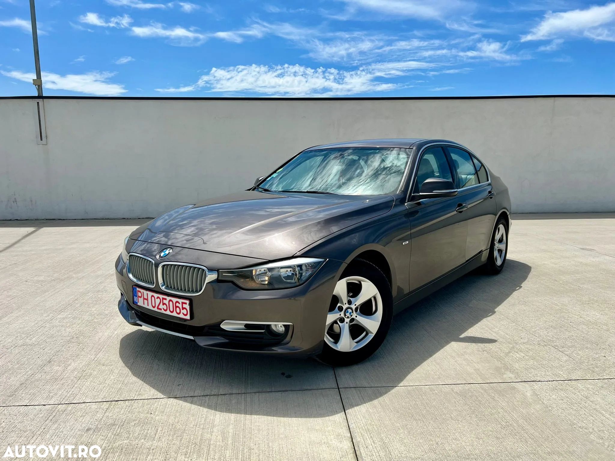 BMW Seria 3 320d Efficient Dynamic Edition Modern Line - 1