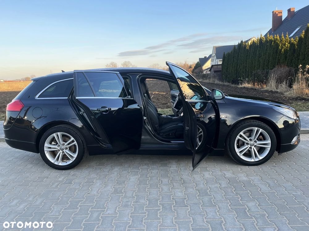 Opel Insignia - 11