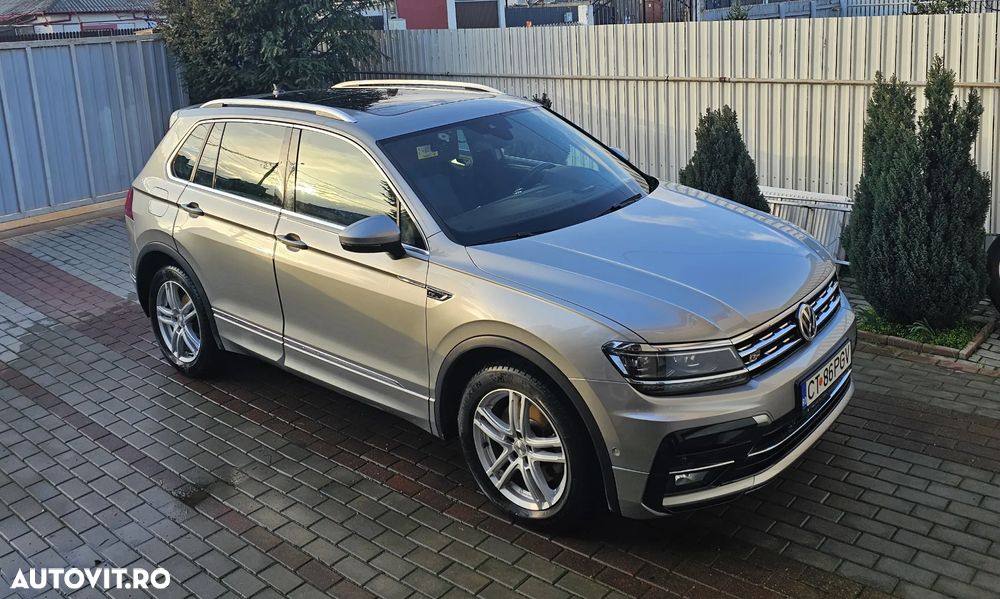 Volkswagen Tiguan - 12