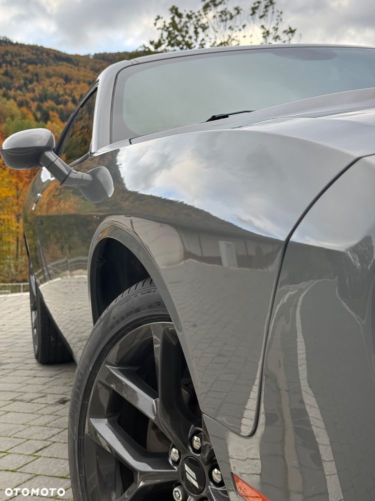 Dodge Challenger Automatik SXT Plus - 4