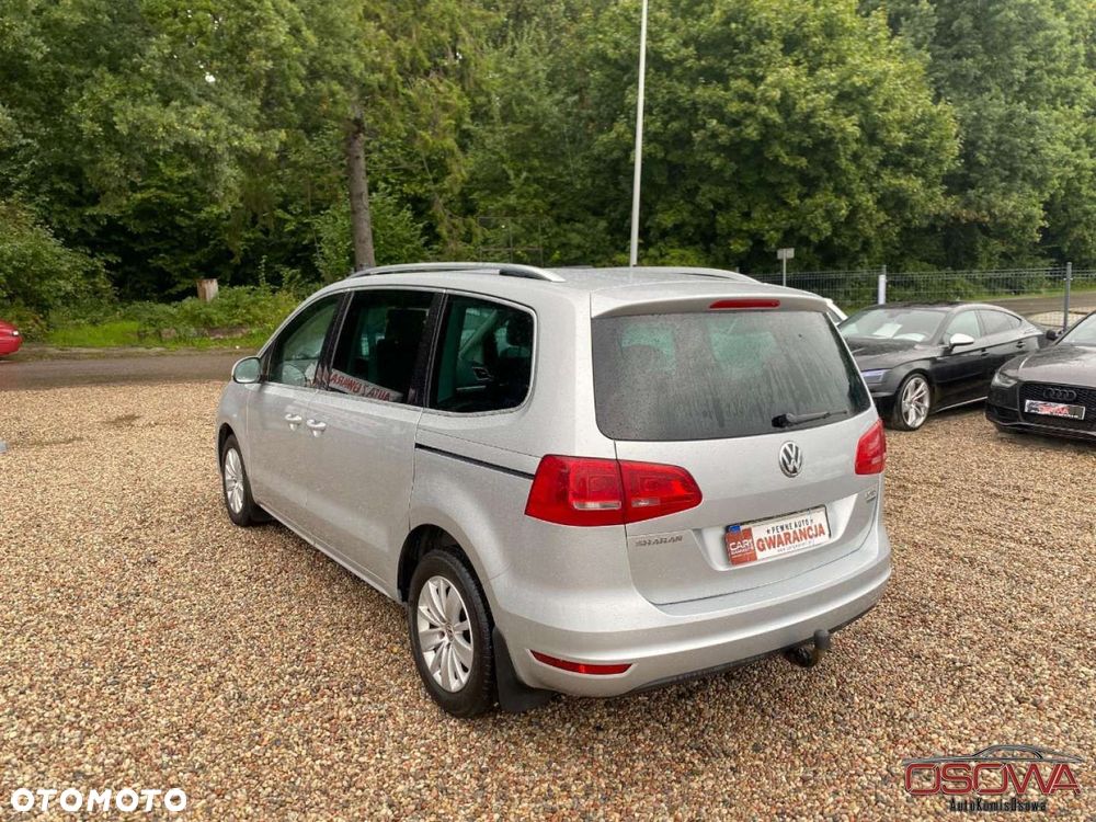 Volkswagen Sharan 2.0 TDI DPF BlueMotion Comfortline - 11