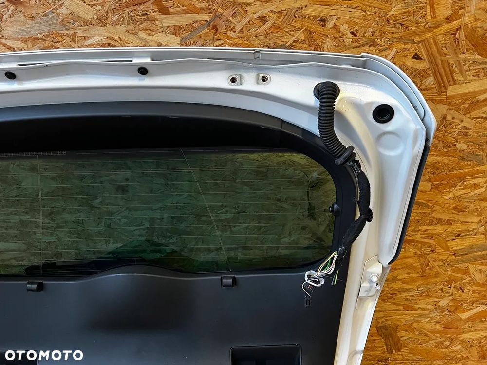 KLAPA TYLNA pokrywa bagażnika CITROEN DS4 I Kod lakieru: EWP - 10