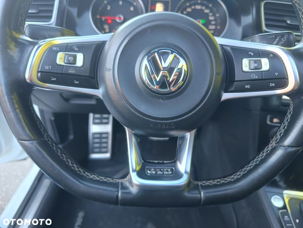 Volkswagen Golf GTD 2.0 TDI SCR DSG - 26