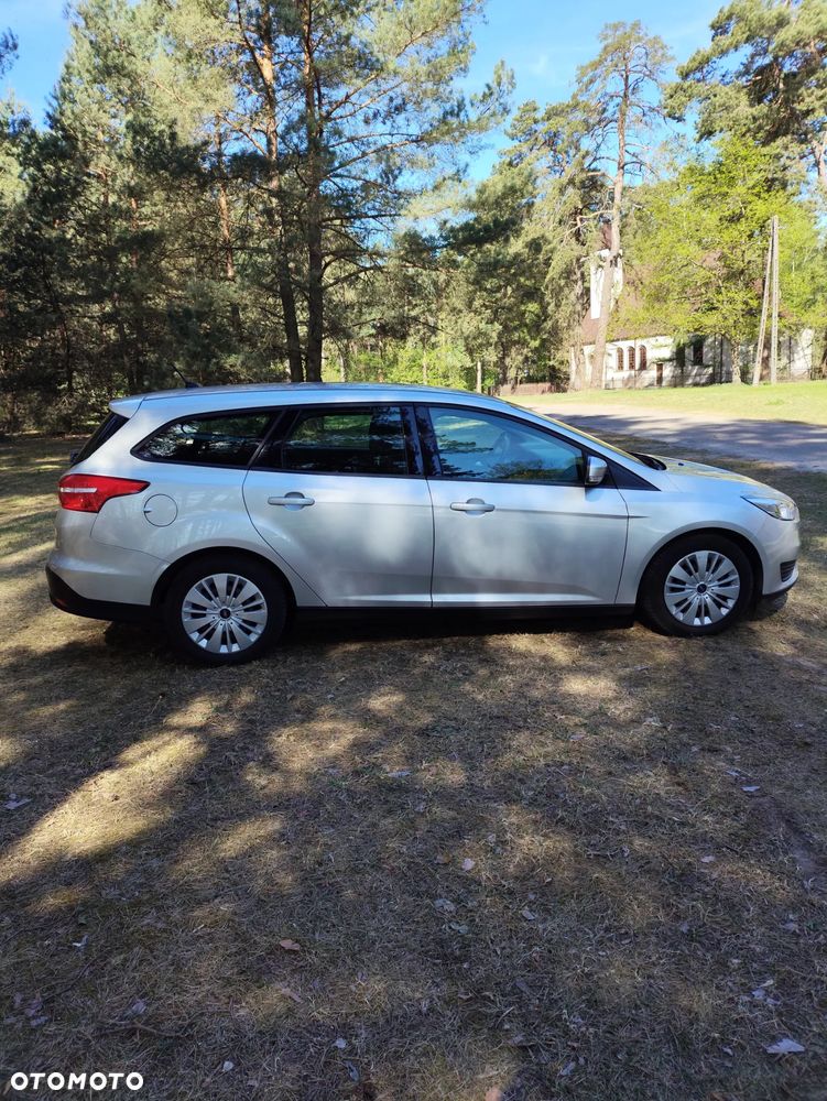 Ford Focus 1.6 TDCi Edition - 3