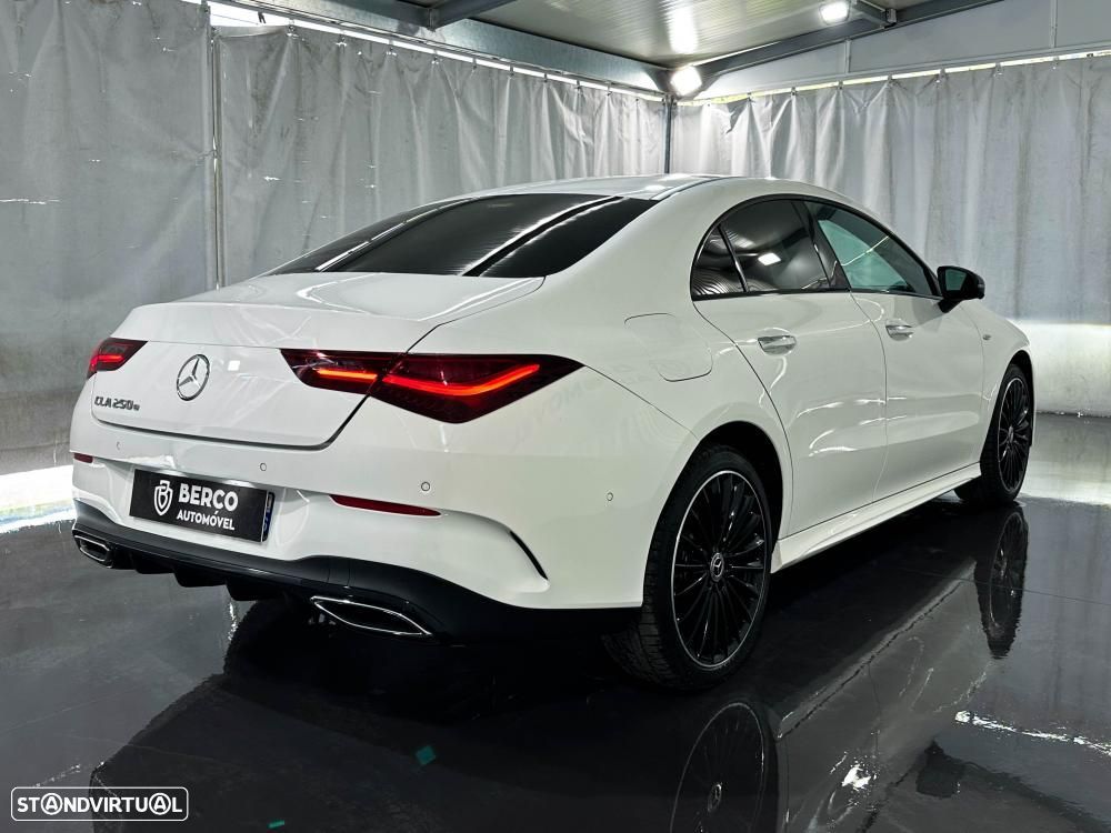 Mercedes-Benz CLA 250 e 8G-DCT AMG Line - 5