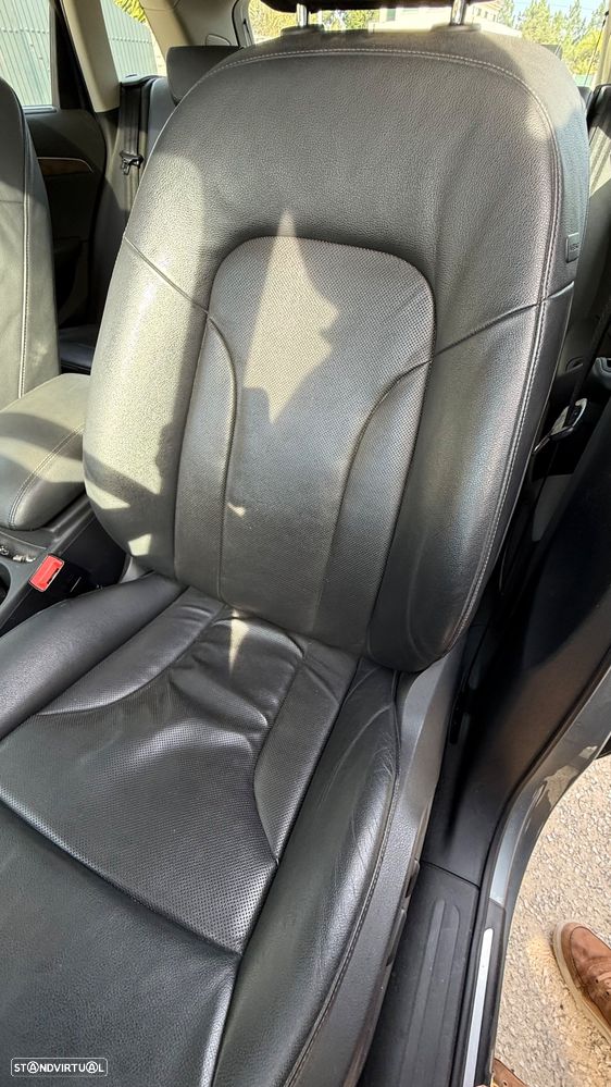 Audi Q5 2.0 TDI Exclusive - 4