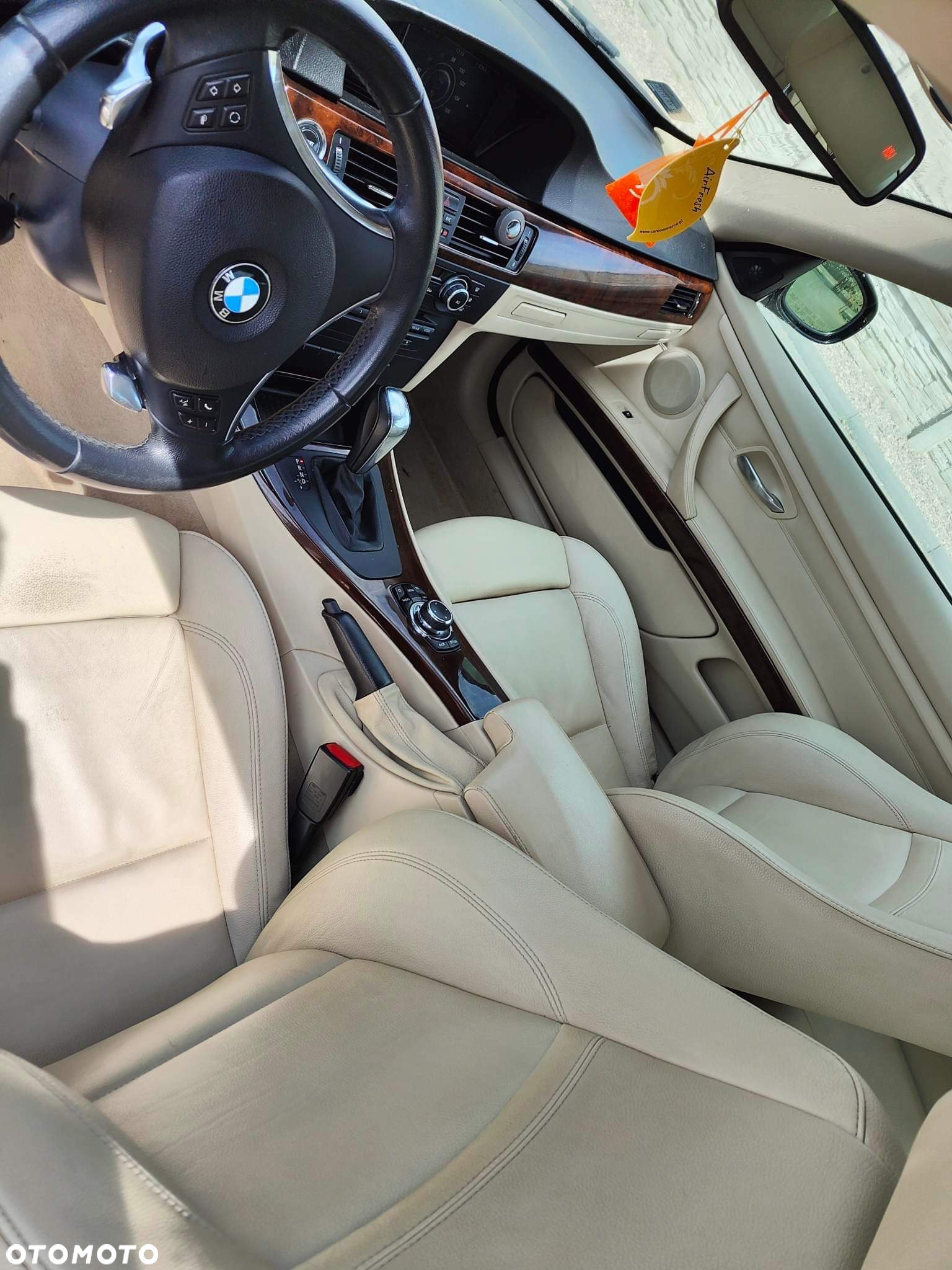 BMW Seria 3 335i - 9