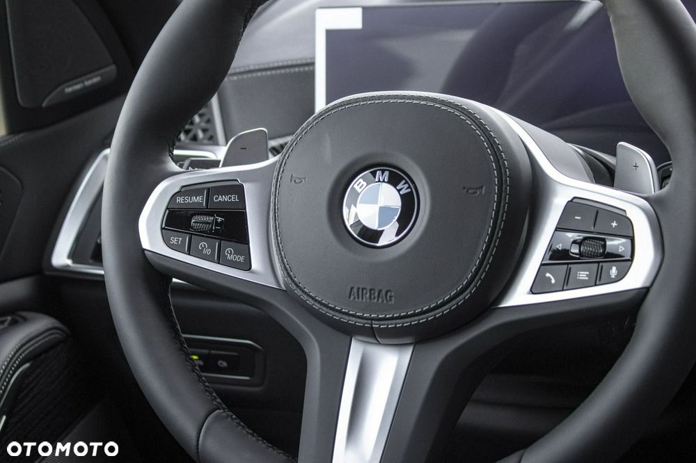 BMW X7 - 21