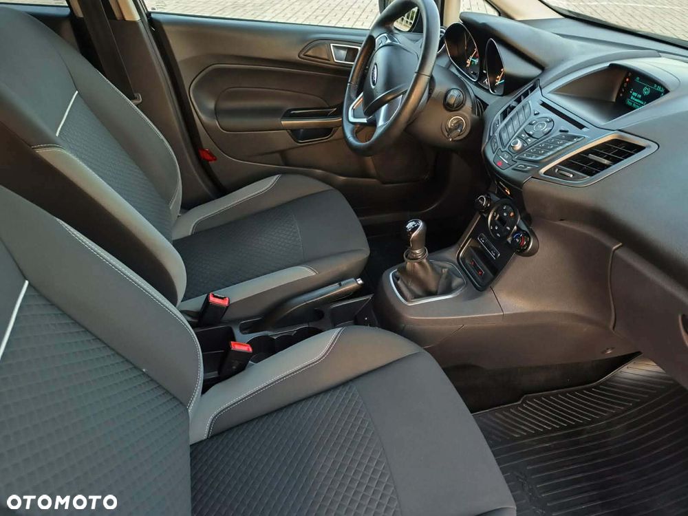 Ford Fiesta - 11