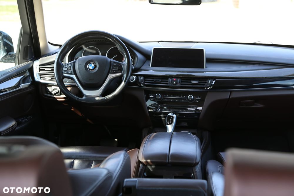 BMW X5 xDrive30d - 13