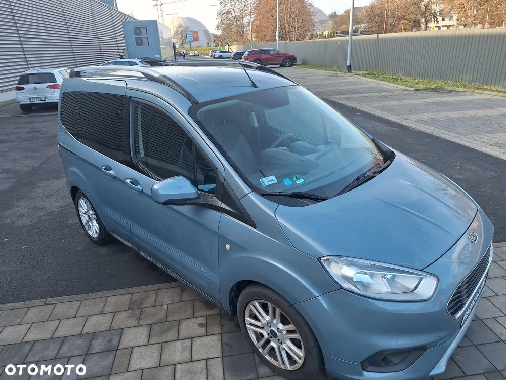 Ford Tourneo Courier 1.0 EcoBoost Trend - 12