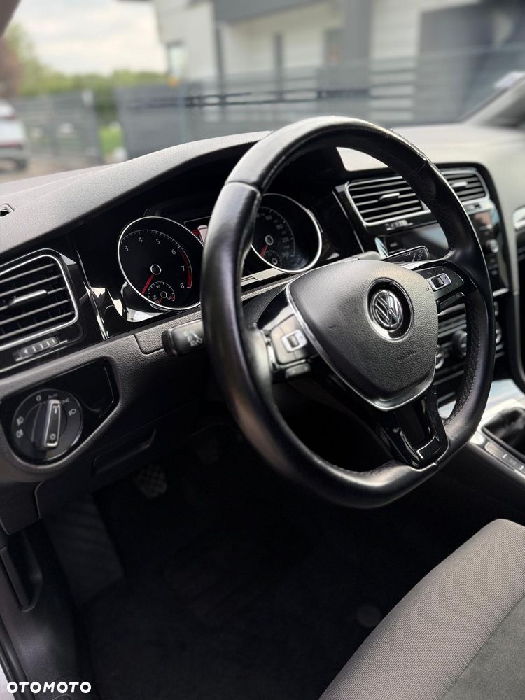 Volkswagen Golf 1.5 TSI ACT OPF Highline - 21