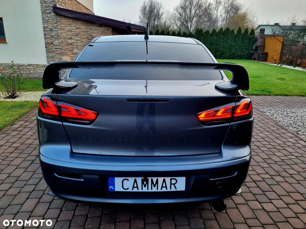 Mitsubishi Lancer - 11