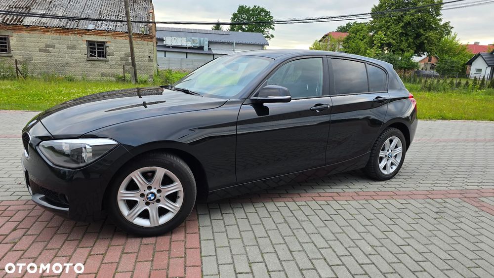BMW Seria 1 116i Sport Line - 24
