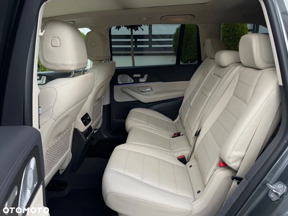 Mercedes-Benz GLS - 19