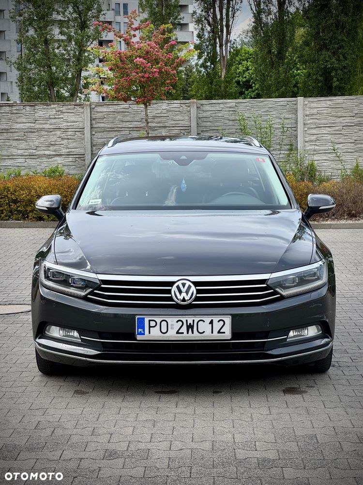 Volkswagen Passat 2.0 TDI SCR Highline DSG - 2