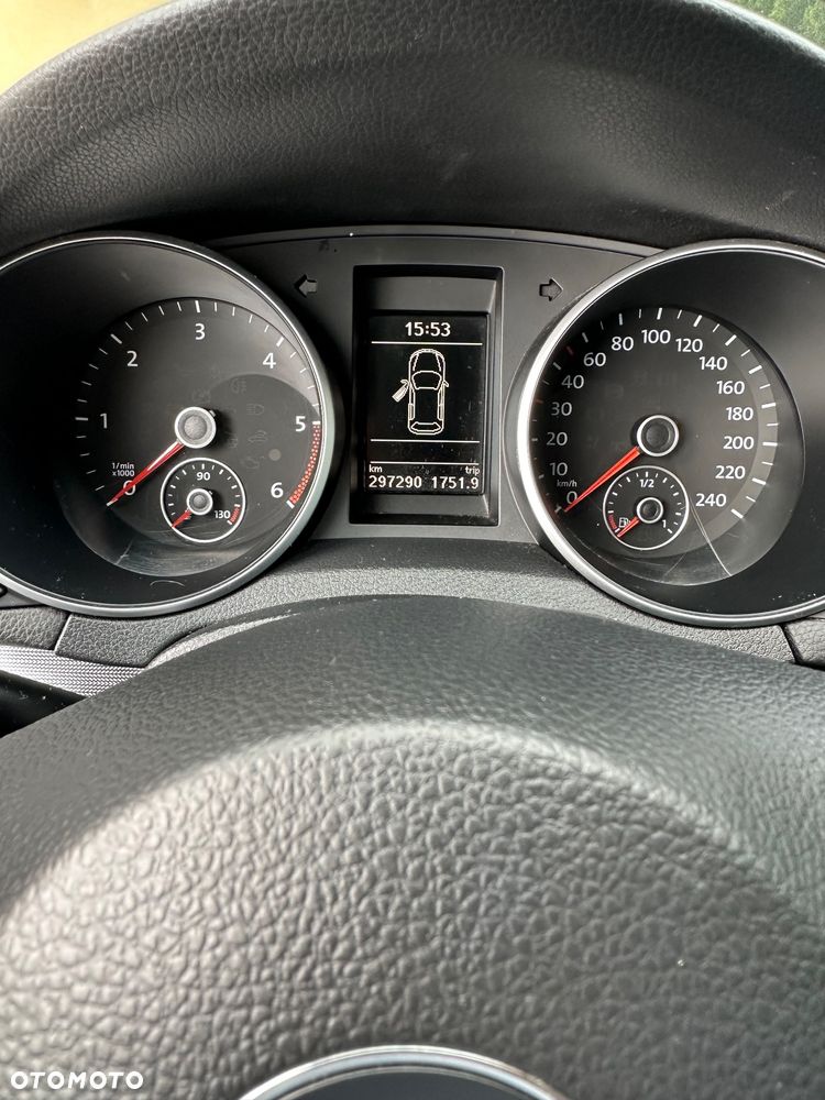 Volkswagen Golf 1.6 TDI Comfortline - 9
