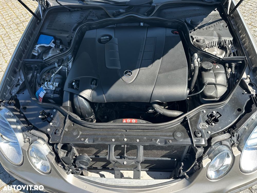 Mercedes-Benz E 220 CDI Automatik Elegance DPF - 37