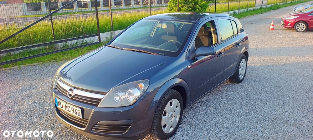 Opel Astra 1.4 Club - 15