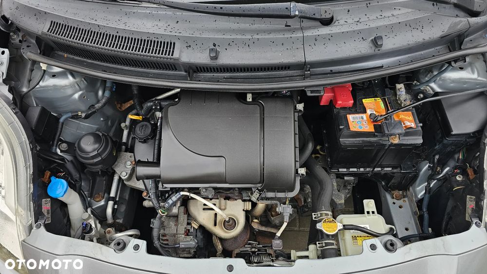 Toyota Yaris 1.0 VVT-i Luna - 17